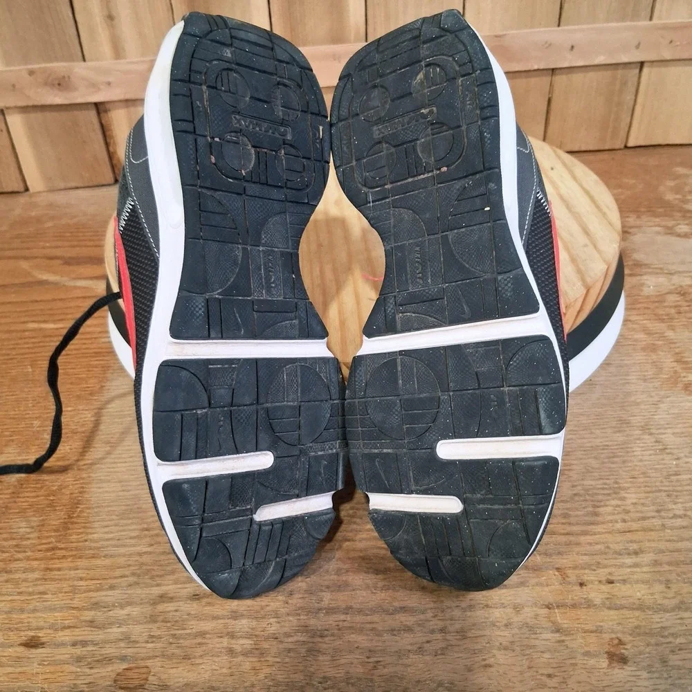 Nike Air Max INTRLK Lire Shoes Youth 6.5Y Black‎ Red Kids Running Sneakers H939